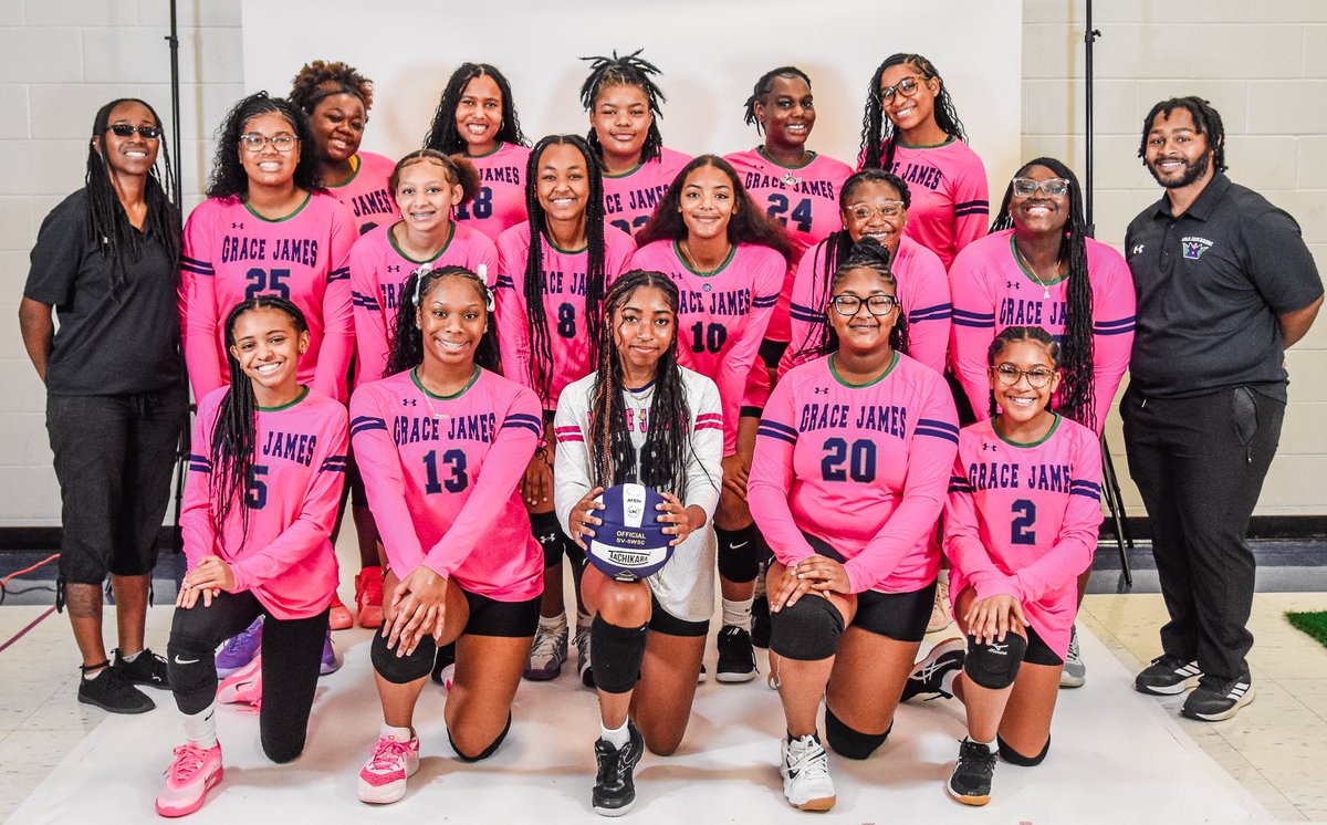 High school volleyball starts the season a perfect 3-0 🏐🔥 Defeating Southern in straight sets! They will be back in action on Tuesday at Central.
