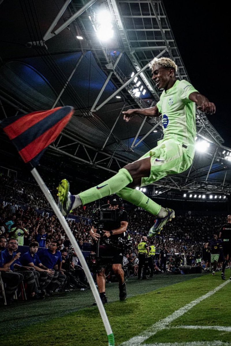 🔴 El Barça se lleva tres puntos que valen oro en un intento de ATRACO MONUMENTAL👉🏻 youtu.be/Wo6C6R4bd4o?si…

Con <a href="/Rubenanalist/">Rubén Jiménez</a> 

#LevanteBarça | <a href="/mas_que_pelotas/">Más Que Pelotas ®</a>