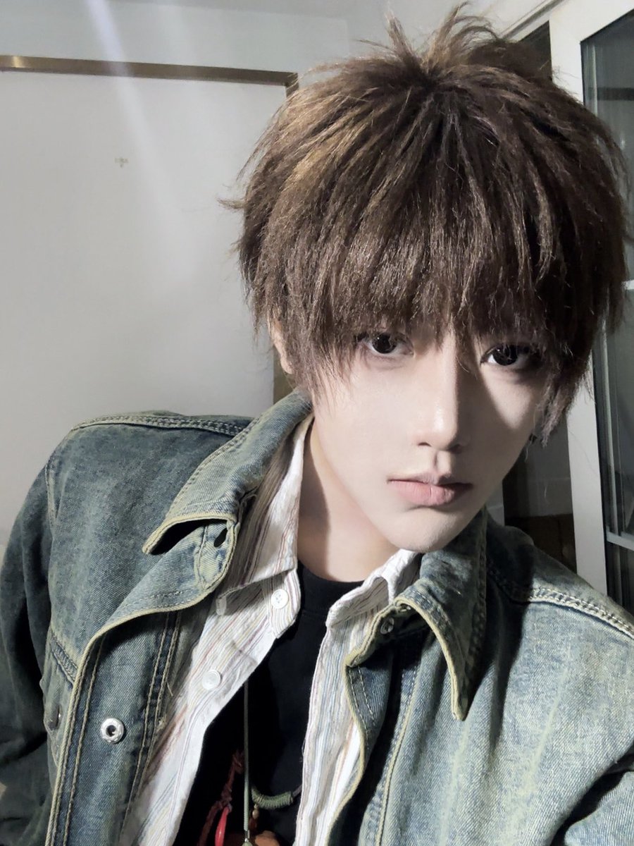 Axi_🍨 tweet media