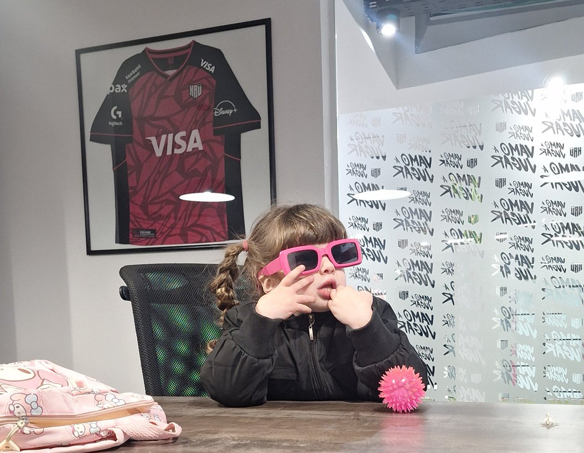 ASI EL 0-1. Pero se confía KRÜ. 

A TODO O NADA LOCO DALE!