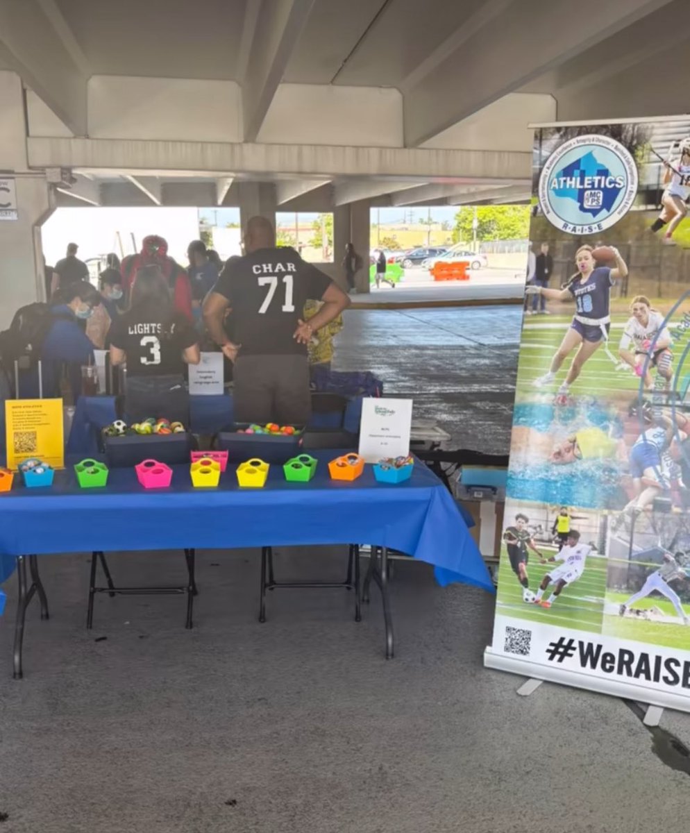 mcpsAD's tweet photo. Always fun times at the @MCPS Back to School Fair! So many students, caregivers, staff, and community partners! So blessed to live and serve in MoCo! We will continue Unleashing Potential and moving #MCPSforward! Have a great school year all! #WeRAISE Legends! @MCPSAthletics https://t.co/jkJ9IDeUo7