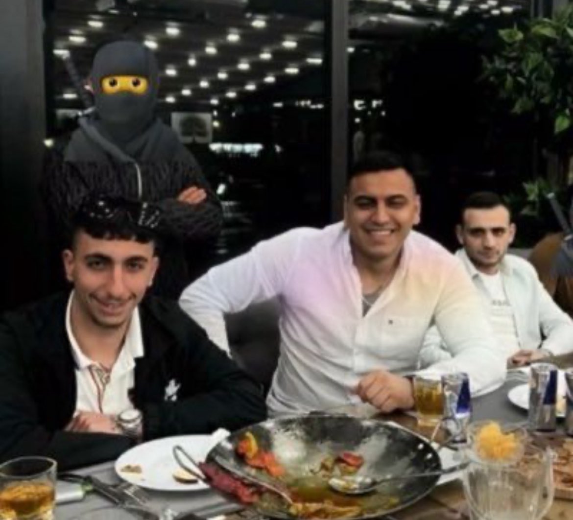 Yiğenimizi ilk defa esc götürünce bizim gururlanış