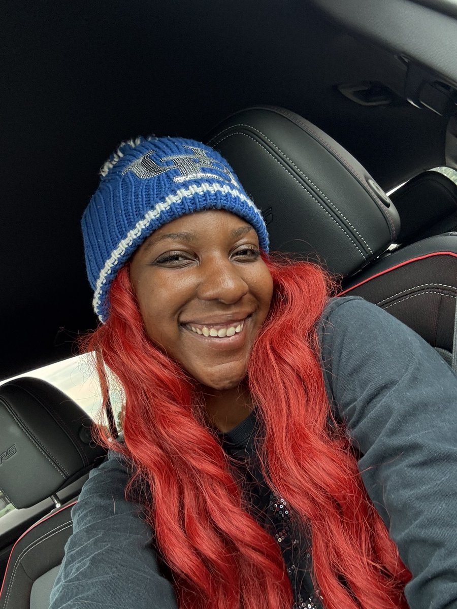 Back to university I go…🤘🏾💙✨ #UBuffalo