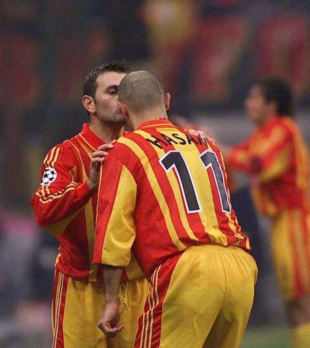 Lemina JR (@sinyorlemina_) on Twitter photo Galatasaray taraftarlarının şu an yapmak istediği tek şey. Seviyoruz seni <a href="/Hasansas011/">Hasan Şaş</a> Galatasaray taraftarlarının şu an yapmak istediği tek şey. Seviyoruz seni <a href="/Hasansas011/">Hasan Şaş</a>