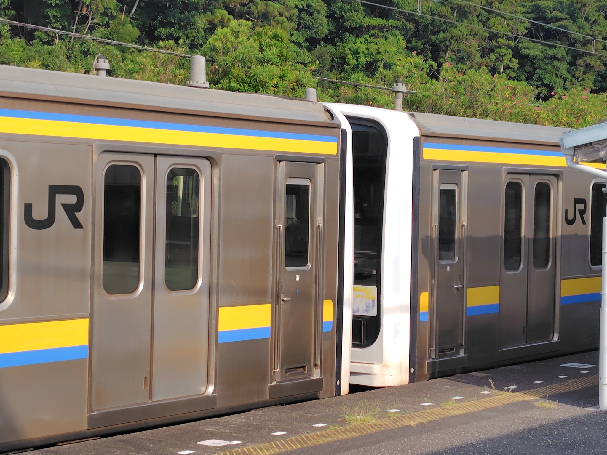 ゆうやJR鉄道乗務員 8c63cb2f4c0e8c6102ea0f6ec7ea32