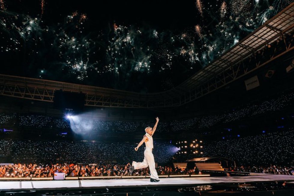 lis. ⏾ tweet media