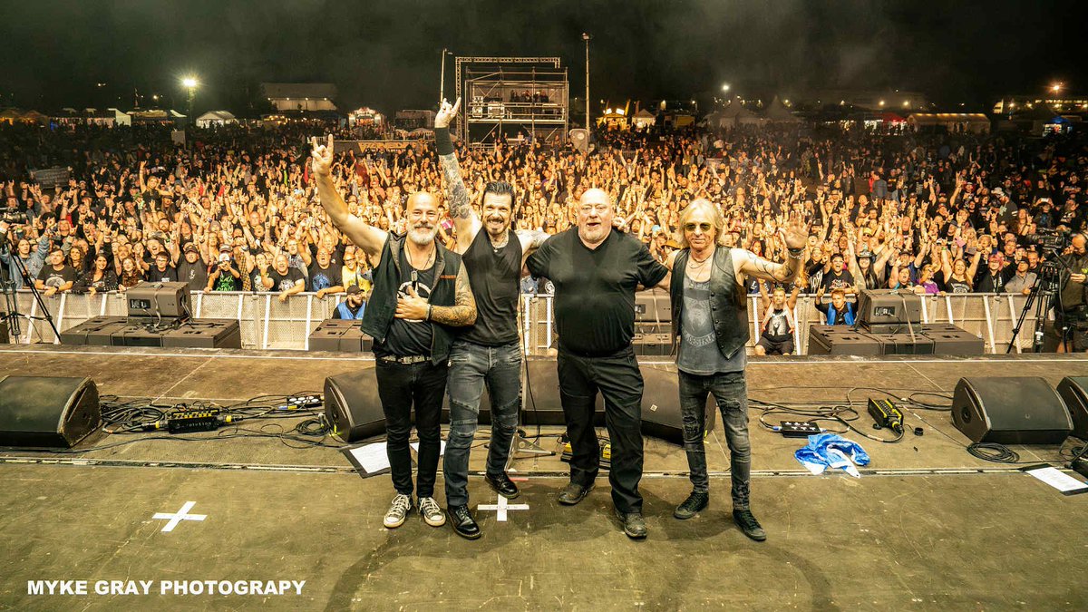 Huge thanks to the Wild &amp; Wonderful crowd at Stonedead Festival and to everyone behind the scenes for making us feel so welcome and turning it into such a special day! 

Photo credit 📷 Myke Gray