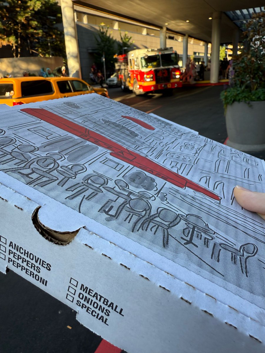 Tegon (@tegondrake) on Twitter photo I duck out for pizza for FIVE SECONDS and the con catches on fire!!! #FD2025 I duck out for pizza for FIVE SECONDS and the con catches on fire!!! #FD2025