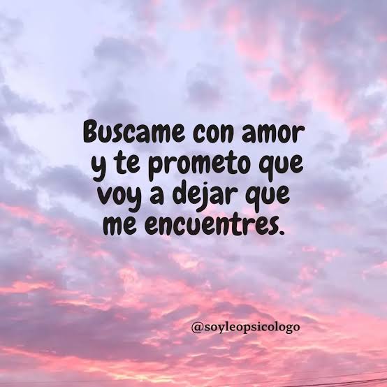 Meryem_Rey's tweet photo. 𝗘𝗻 𝘂𝗻𝗮 𝗿���𝗹𝗮𝗰𝗶ó𝗻, 𝗹𝗮 𝗰𝗼𝗺𝘂𝗻𝗶𝗰𝗮𝗰𝗶ó𝗻 𝗮𝘀𝗲𝗿𝘁𝗶𝘃𝗮 𝘀𝗲 𝘃𝘂𝗲𝗹𝘃𝗲 𝘂𝗻 𝗮𝗰𝘁𝗼 𝗱𝗲 𝗮𝗺𝗼𝗿. Se 𝗹𝗶𝗯𝗲𝗿𝗮n de 𝗽𝗿𝗲𝗰𝗼𝗻𝗰𝗲𝗽𝗰𝗶𝗼𝗻𝗲𝘀, se 𝗱𝗲𝘀𝗮𝗿𝗿𝗼𝗹𝗹𝗮n 𝗶𝗱𝗲𝗮𝘀, 𝘆 𝗺𝗲𝗷𝗼𝗿𝗮n 𝗹𝗮𝘀 𝗲𝘅𝗽𝗲𝗿𝗶𝗲𝗻𝗰𝗶𝗮𝘀. #amor https://t.co/vkoBSxYlrF