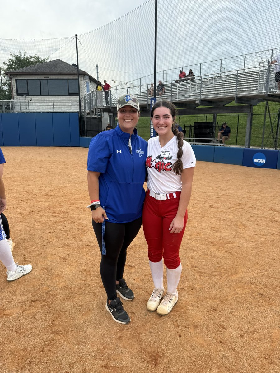 AvelynEthell02's tweet image. Thank you to @IndStSoftball and coaches @CoachWThees and @nicolee_bechtel for such an amazing camp! Go Sycamores!! @MidMagic2027