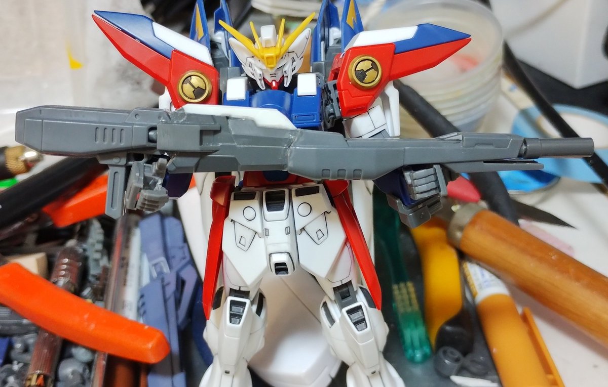 バスターライフル、ジャンクで30mm延長
このくらい長い方が格好良い(と思う)