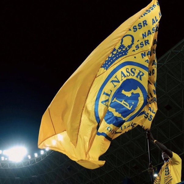 والله انها غبنه العصر للحين 
والله انها غصه وحزن يانصر 
الى متى ؟
8 نهائيات ياحظ  ماوقفت معنا فيها 
لكن الحمدالله على كل حال الحمدالله 

كل مازانت وتعدل الفريق بتعاقدات وامور فنيه رجعنا ننكسر ثانيه وبدينا من جديد 💔💔💔
مين قادر يرجع نصرنا للقمه 💔💔💔
كل ماقلت هانت جد علم جديد