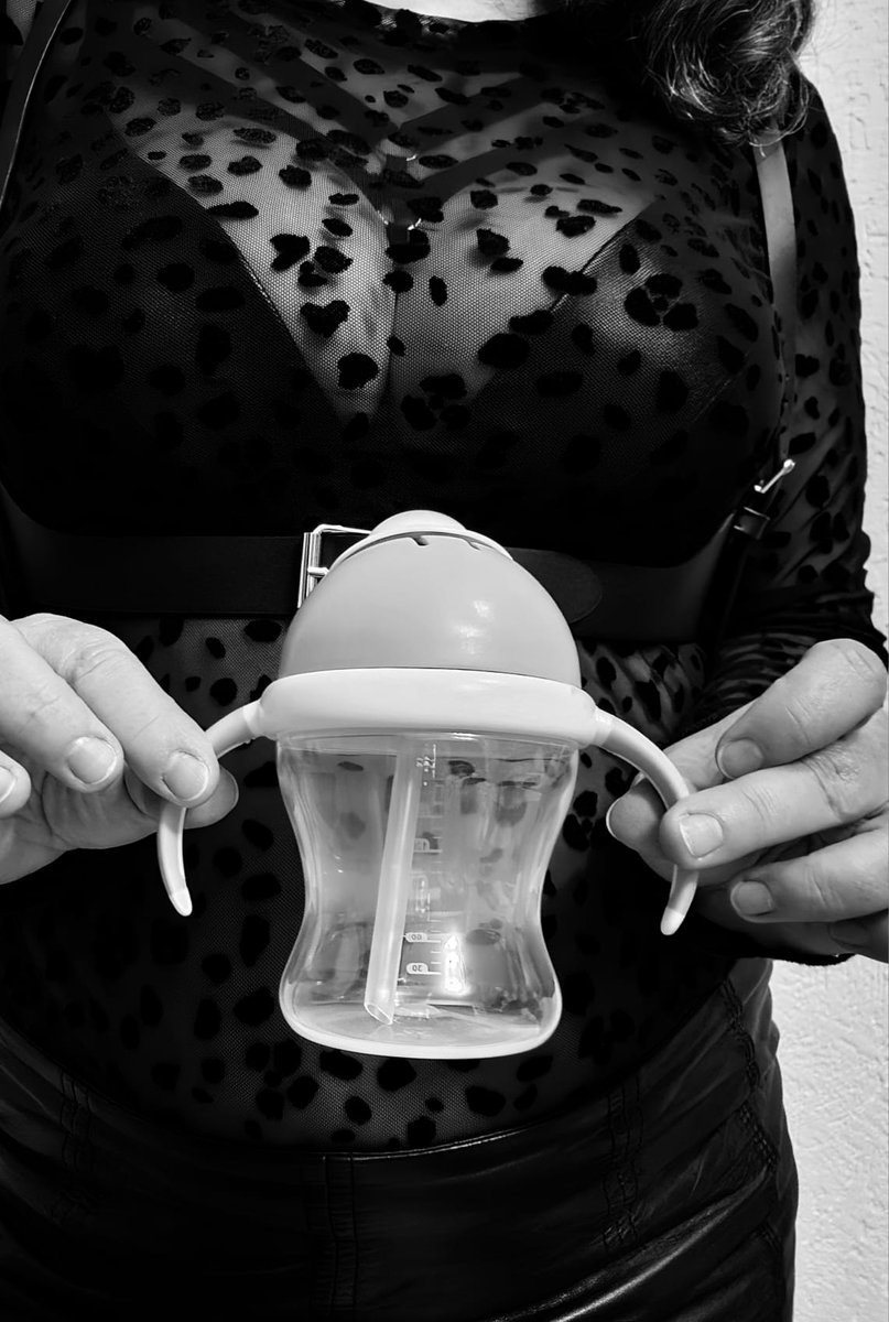 MISTRESS_ELIZA8's tweet image. 