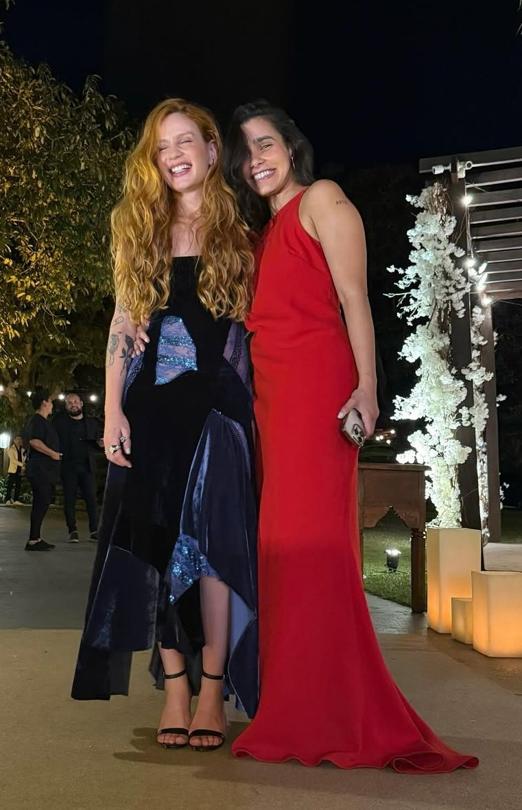 APENAS MINHAS MÃES.