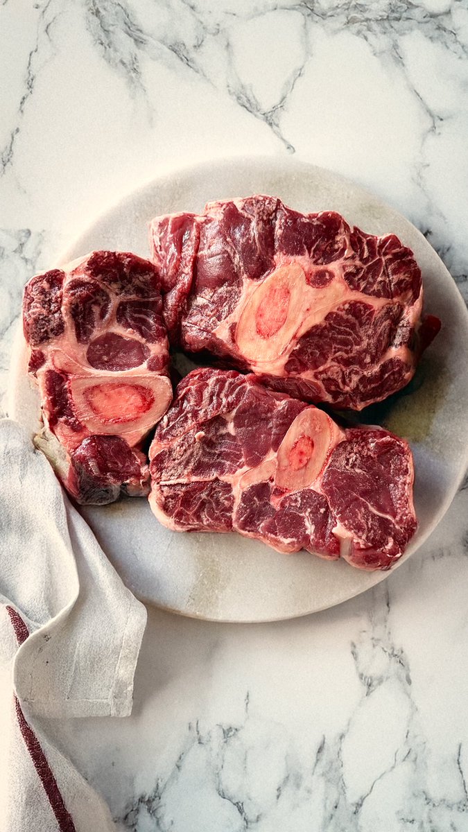 Osso Bucco in the oven whittling away at our side of beef 🥩 <a href="/Square1Wellness/">Krisna Hanks 😄</a>