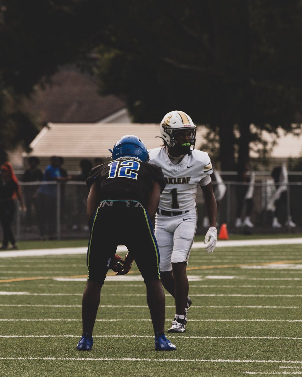 Caleb Thomas (@ctonthat22) on Twitter photo hudl.com/v/2SURjM
Week 1 tap in❗️ hudl.com/v/2SURjM
Week 1 tap in❗️