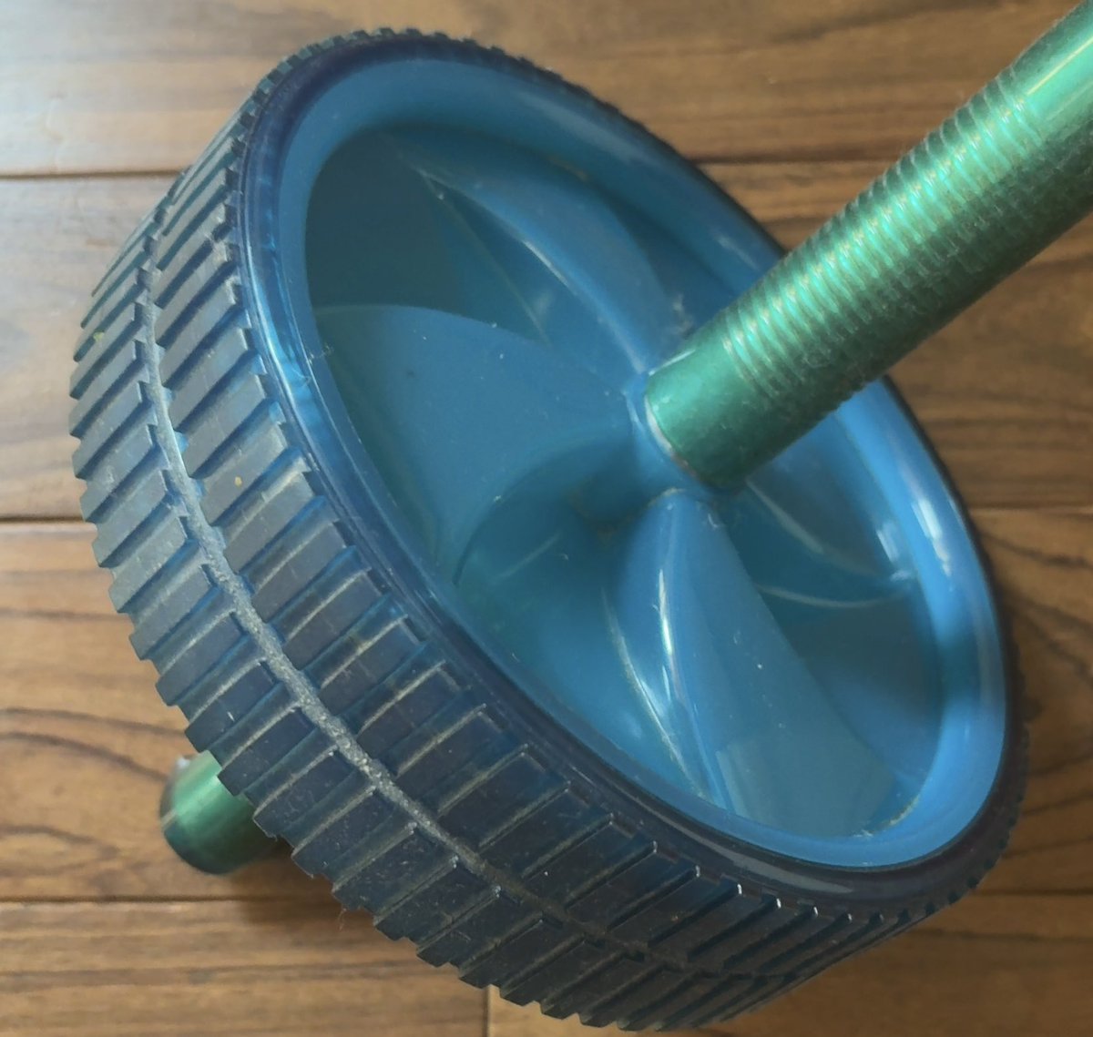 ｵﾊﾖｰ
ﾆﾁﾖｰ

海オフ
腹ちぎれるまでコロコロします🫡