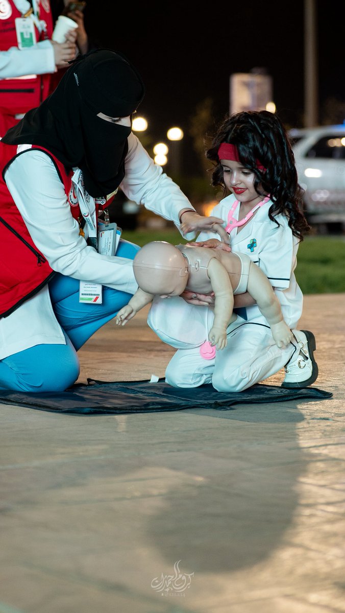 مؤمنة بتميّزي، وسيبقى ذكري جميلاً
أترك أثرا طيباً، وقلبا يحمل الإنسانية،
ويداً لا تتأخر عن مدّ العون والإسعاف
في عيني رسالة، وفي يدي رحمة
واختارني ربي لأكون من أهل العطاء،
الذين إذا حضروا خفّ الألم وارتفع الأمل
وجودي له بصمة ،فأنا خُلقت لأضيف للحياة، 
لا لأكون مجرد تكرار 🚑🚨✨.