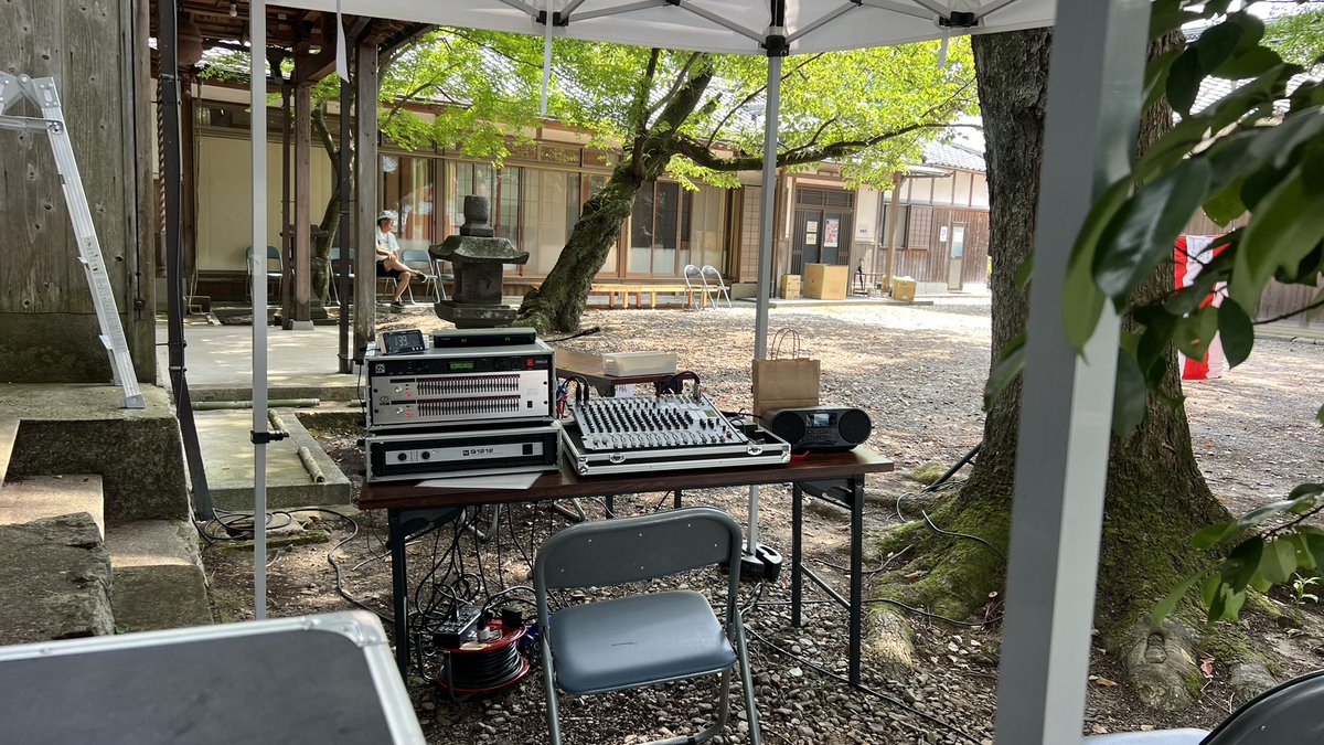 LampLightLabo's tweet photo. 寿栄神社(ひさかじんじゃ)の盆踊り。

コロナや高齢化で何年か休止していたイベントの復活！そんなタイミングで音響に呼んでもらえたのは何か嬉しいところです。
18時〜21時 名張藤堂家の裏手で踊り手待ってます✨️ https://t.co/MY5A9HGkH2