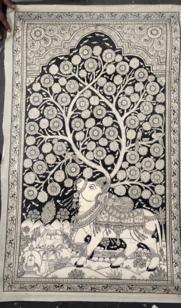 Nandi
Tussar silk
Size - 40/24 inches
Cost - 14,500