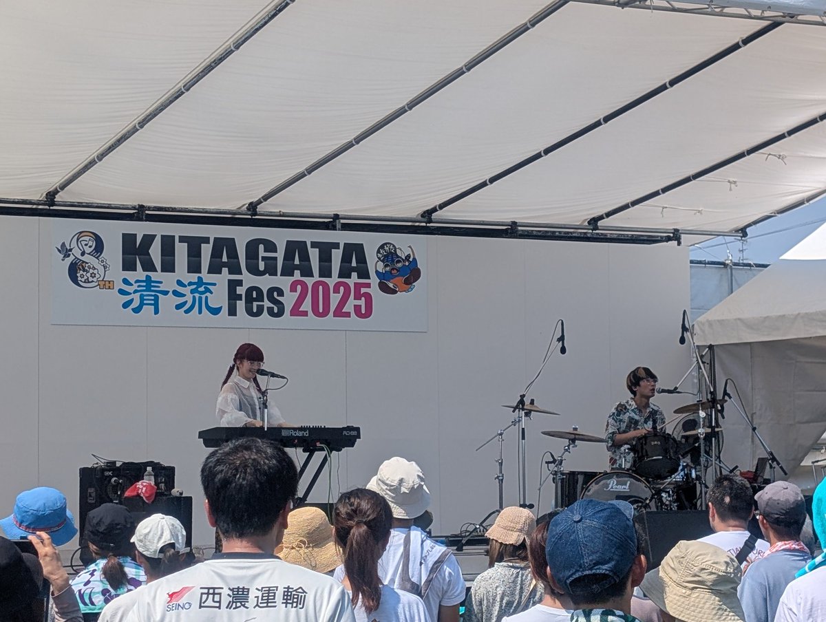 ポップしなないで@ KITAGATA清流FES
八月の銃声の曲をたくさんやってくれて最後は夢見る熱帯夜で締めてくれるセトリ、8月の野外ステージとして最高でした！！