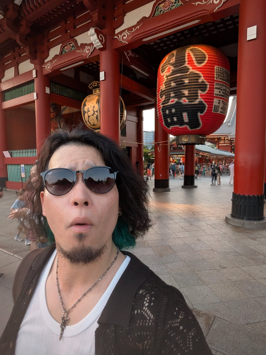 昨日は大先輩のバンドElizabeth.eightのワンマンライブを観に浅草へ行っていたのでトレオフでしたが他の日はしっかりとジムへ🔥
脚トレの日と胸の日💪
当日更新の癖が抜けてしまった自分に活と反省を混ぜつつこれから肩トレに行ってきます👋
 #筋トレ
 #ダイエット
 #ベスハチ
 #ブログ
 #ブログ初心者