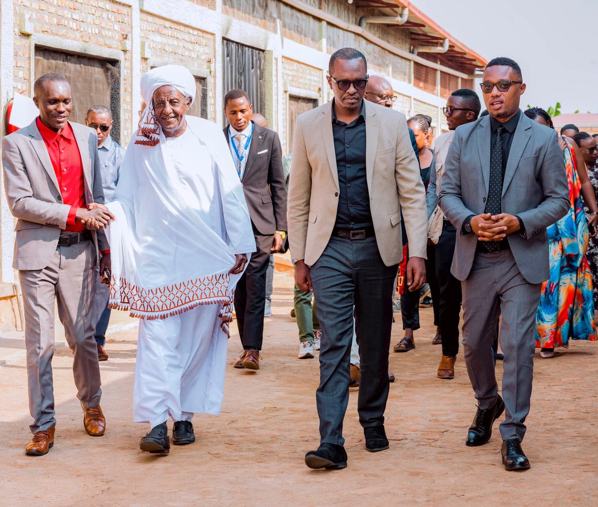 Congrats 4 launching <a href="/Livestockbank/">Livestocks Bank</a> Gahini 4 the very efficient poultry value chain 2 the standard of local&amp; int'l mkt

~Hatchery capacity of 130k chicks  p/month
~Modern broiler farm producing over 100k chickens in 45dys
~Modern chicken slaughterhouse producing 2tons of meat p/h