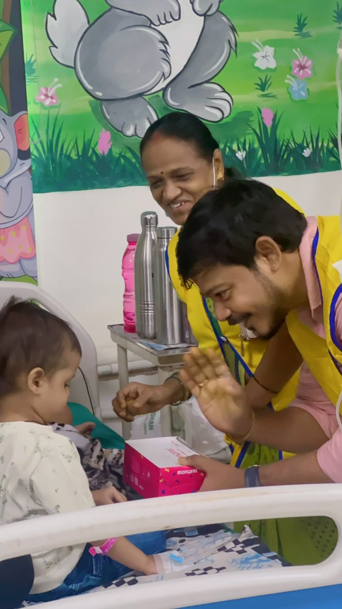 deviprasadpatra's tweet photo. ✨ Blessed to spend a heart-touching time with the kids at the Cancer Ward of SUM Hospital, Bhubaneswar. Moments like these remind us of the true meaning of service. 🙏
#canceriscurable #cancer #sumhospitalbhubaneswar #Bhubaneswar https://t.co/eBGF2O47Q6