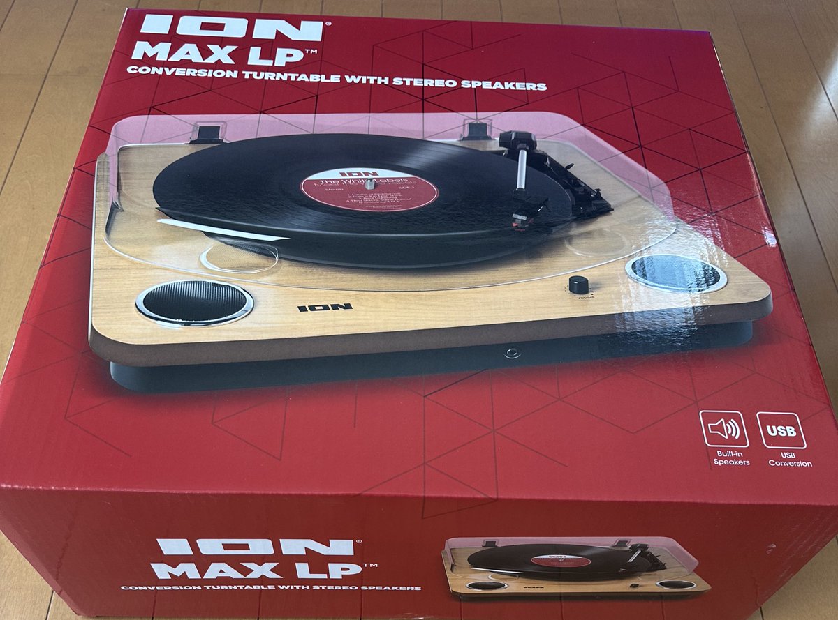 レコード聴きたいなぁという思いが強くなって思い切って購入♪届いた〜😆

どのレコード買おうかな？楽しみ😊♪