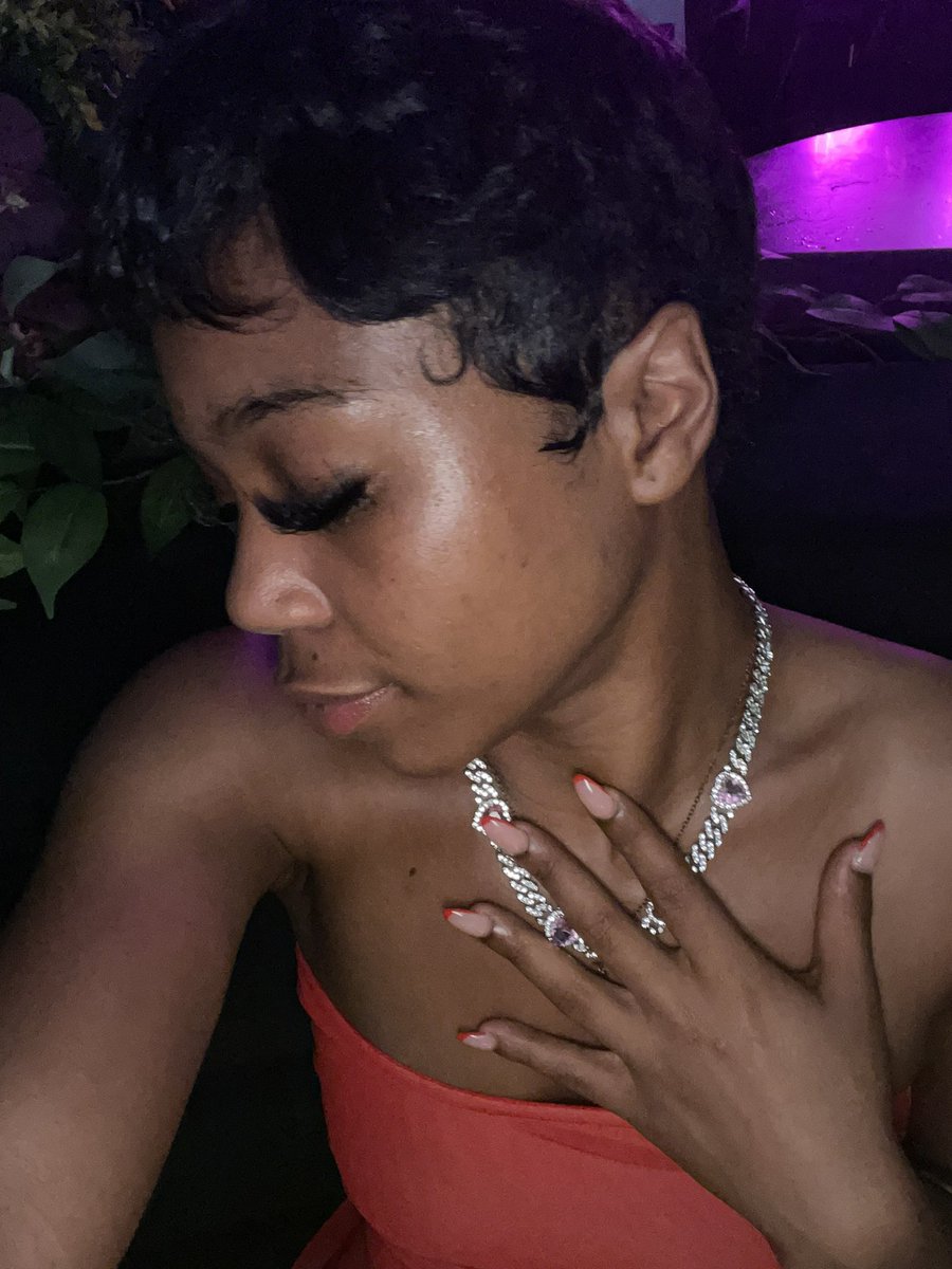 LeiNailDIT_'s tweet photo. Birthday Recap August 20th ����🏽🔥 I Enjoyed My Day ❤️ Officially 23 !! As a birthday gift sub to ny onlyfans for my birthday content #LinkInBio https://t.co/PzhzfHBiYI