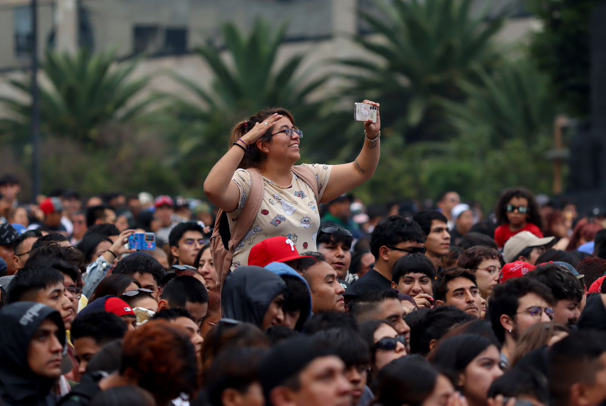 elsolde_mexico's tweet photo. 🔥🔊 #PablitoMix en el festival de las juventudes en el Monumento a la Revolución.
📷 Ivonne Rodríguez I El Sol de México https://t.co/aAIDFOe9eu