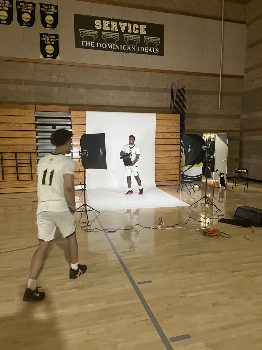 Dominican Men's Basketball tweet media