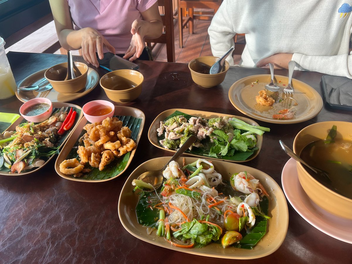 ploy4857489388's tweet photo. #เชียงราย https://t.co/StgAimdJWE
