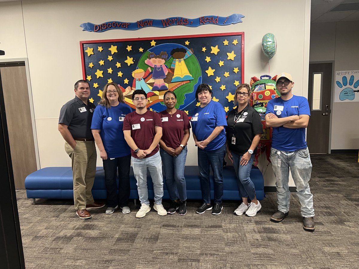 Thanking our Business Partner "Toshiba" for stepping in and Stepping up for our Hounddogs as Bus Buddies on the first days of school. Volunteering is a work of heart. #CFISDspirit <a href="/HorneElementary/">Horne Elementary</a> #ThePathtoAmazing <a href="/CyFairISD/">Cypress-Fairbanks ISD</a>