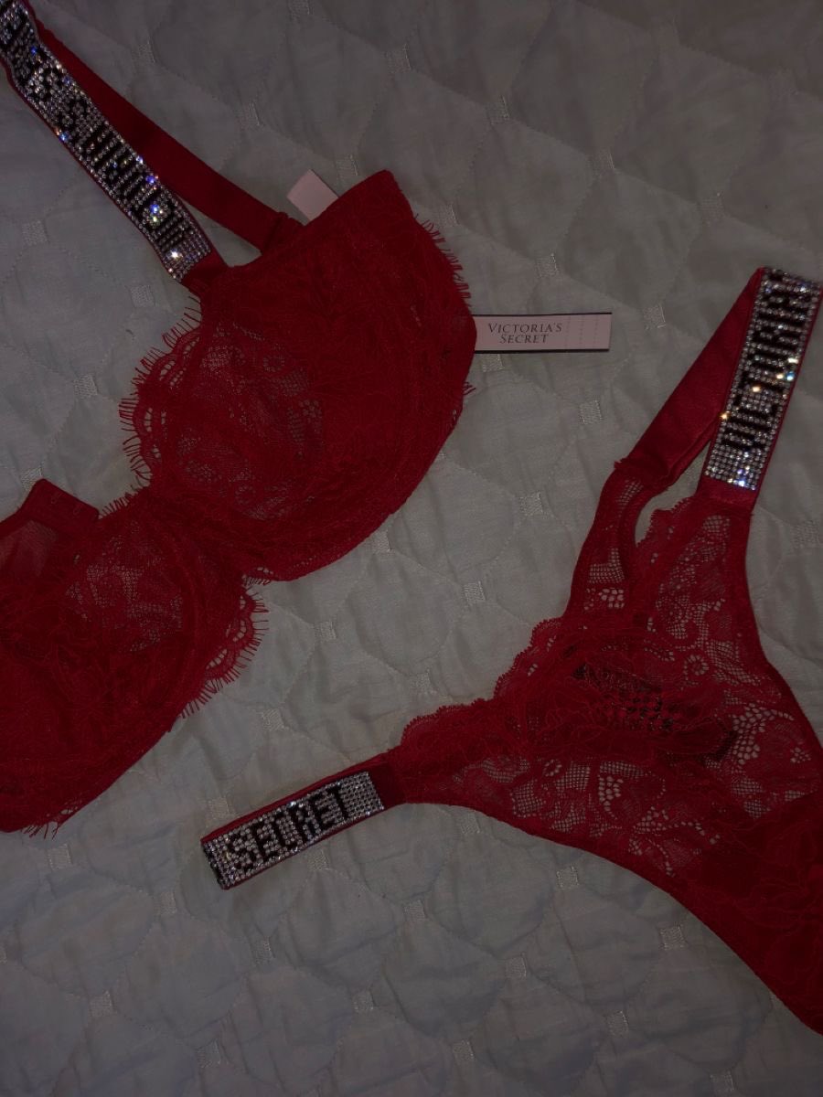 Yeni tangamı görmek isteyen var mı?