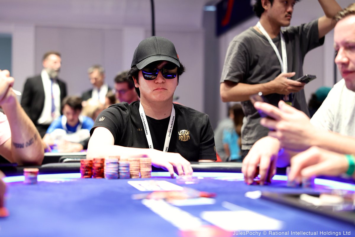 【EPT 日本勢の快進撃が止まらない!!】

EPT Barcelona「PokerStars Open High Roller」🇪🇸
エントリー費約47万円(€2,700)の注目ハイローラー🔥

📌田中圭さん
Day1A 13位 / 478,000

📌世界のヨコサワ(<a href="/MasatoYokosawa/">世界のヨコサワ</a>)さん
Day1A 30位 / 377,000

📌ナーツゴンニャー中井(<a href="/nekuromanshii/">ナーツゴンニャー中井【ウマキんグ】</a>)さん
Day1A