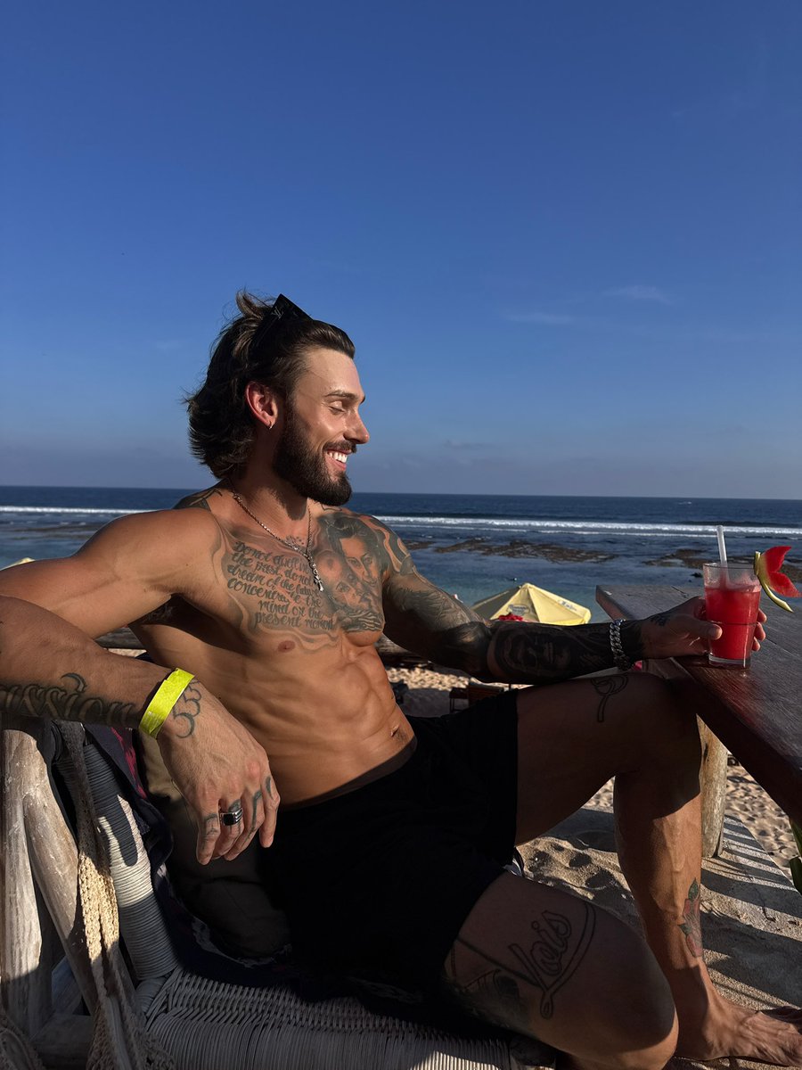 Much needed vacation🏝️