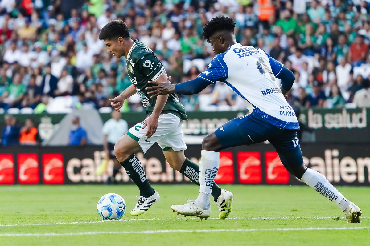 paracomentarse (@paracomentarse) on Twitter photo En el Bajío los hermanos #Leon y #Pachuca reparten puntos al empatar 1-1 en duelo de la J6 de la #LigaMX, los Tuzos llegan a 13 unidades
facebook.com/share/p/1Mf2EH…
#veracruz #BocaDelRio #futbol #Apertura2025 <a href="/ParaComentarse/">paracomentarse</a> En el Bajío los hermanos #Leon y #Pachuca reparten puntos al empatar 1-1 en duelo de la J6 de la #LigaMX, los Tuzos llegan a 13 unidades
facebook.com/share/p/1Mf2EH…
#veracruz #BocaDelRio #futbol #Apertura2025 <a href="/ParaComentarse/">paracomentarse</a>