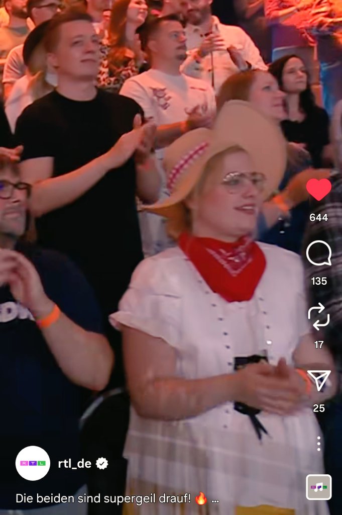 TheNathiJEDWARD's tweet image. Yeeeehaaaawww ❤️ Schade dass so früh Schluss war! Die letzten Spiele hätte ich auch gerne gesehen :)
#SUBGIS #StefanundBully