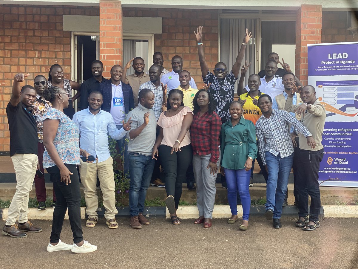 MiraclelBahati's tweet photo. It was nice sharing experiences with 12 LEAD Project partners during our 4days “DO NO HARM” workshop at KKH.💪💪#LEAD UGANDA 🇺🇬 GO GO https://t.co/4pxCDrIr4K