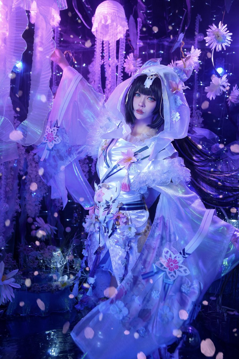 【Cosplay】 

パニシング:グレイレイヴン
Punishing:GrayRaven 
セレーナ・希声/Selena: Pianissimo

🦊⛩ 縁を紡ぐ糸 𓂃𓈒𓏸🌸♪*.･ﾟ♬

photo <a href="/kuonji_kaede/">久園寺楓@6a!</a> 
studio <a href="/comuya_com/">スタジオこむや</a> 
#パニグレ創作 #パニグレ #战双帕弥什 #punishinggrayraven #PGR