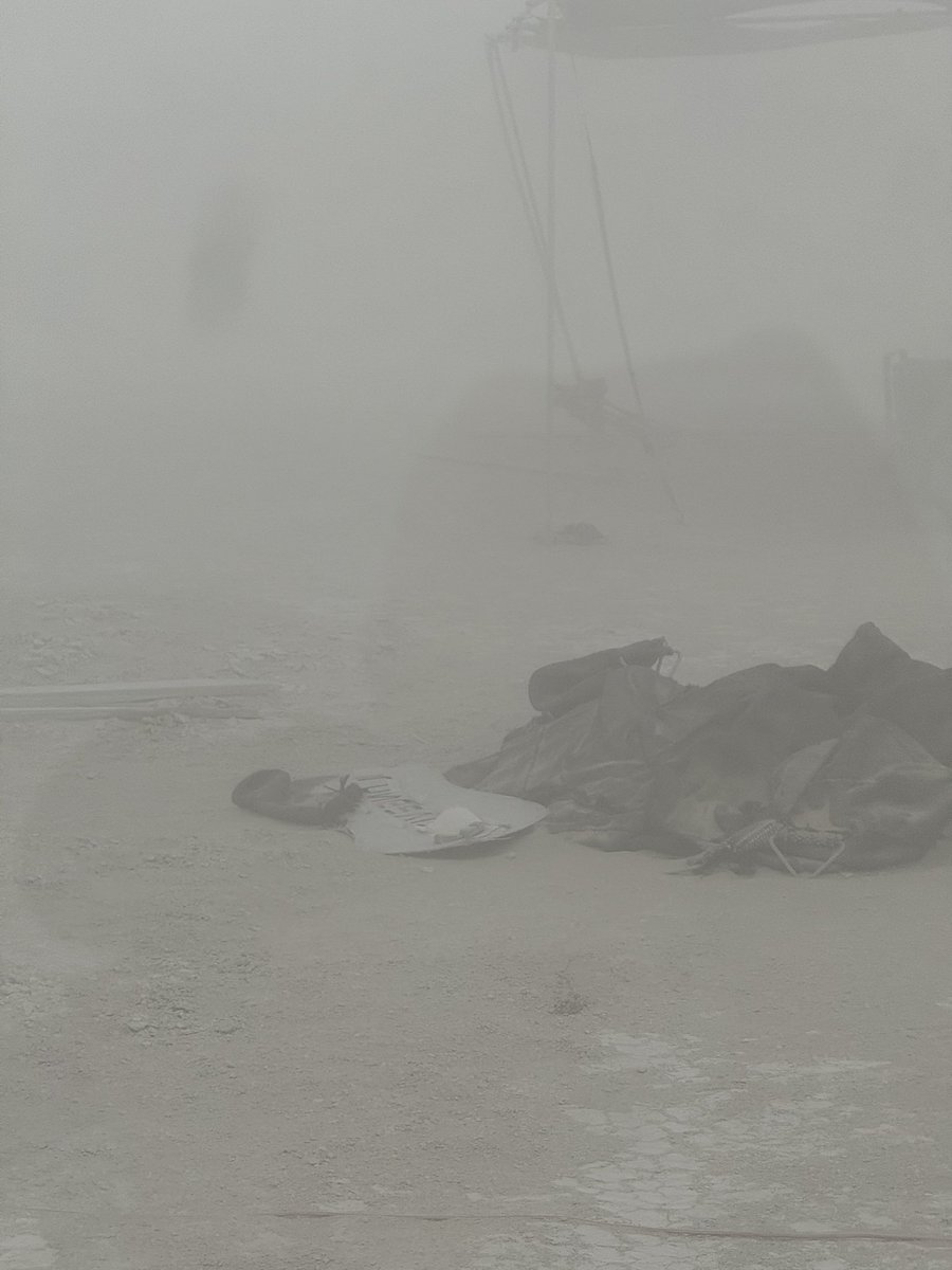 𝚓𝚒𝚖𝚖𝚢 tweet media