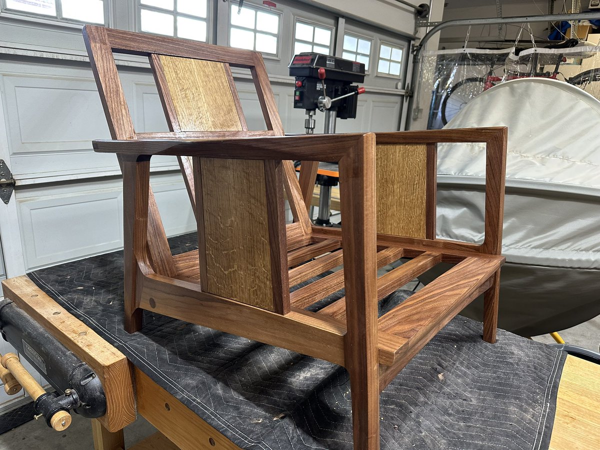 Andrew Holland tweet media