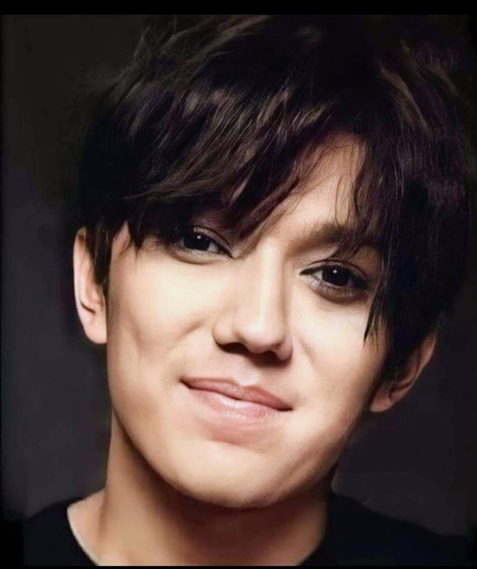 Love4DimashCR🇨🇷 (@barrantesy87786) on Twitter photo <a href="/Rafi_Dear/">Rafi_Dear 🇪🇸</a> EL MISTERIO DE TU MIRADA
#DimashForever
Tus ojos negros son abismos hermosos donde uno cae gustoso 💞 <a href="/Rafi_Dear/">Rafi_Dear 🇪🇸</a> EL MISTERIO DE TU MIRADA
#DimashForever
Tus ojos negros son abismos hermosos donde uno cae gustoso 💞