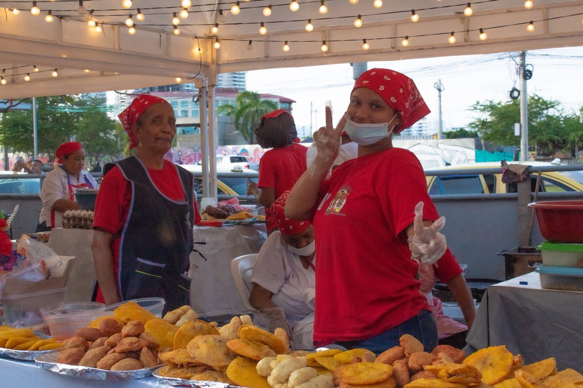 Ipcc_Cartagena's tweet photo. 🥚✨ ¡El sabor de Cartagena tiene nombre propio: Arepa E’ Huevo Fest! ✨🥚

Desde las 10:00 a.m. hasta las 10:00 p.m. en el @MallplazaCo, ven a disfrutar hasta el 31 de agosto de estas delicias preparadas por nuestras matronas y portadores de tradición. https://t.co/X0pH4Z8fk6