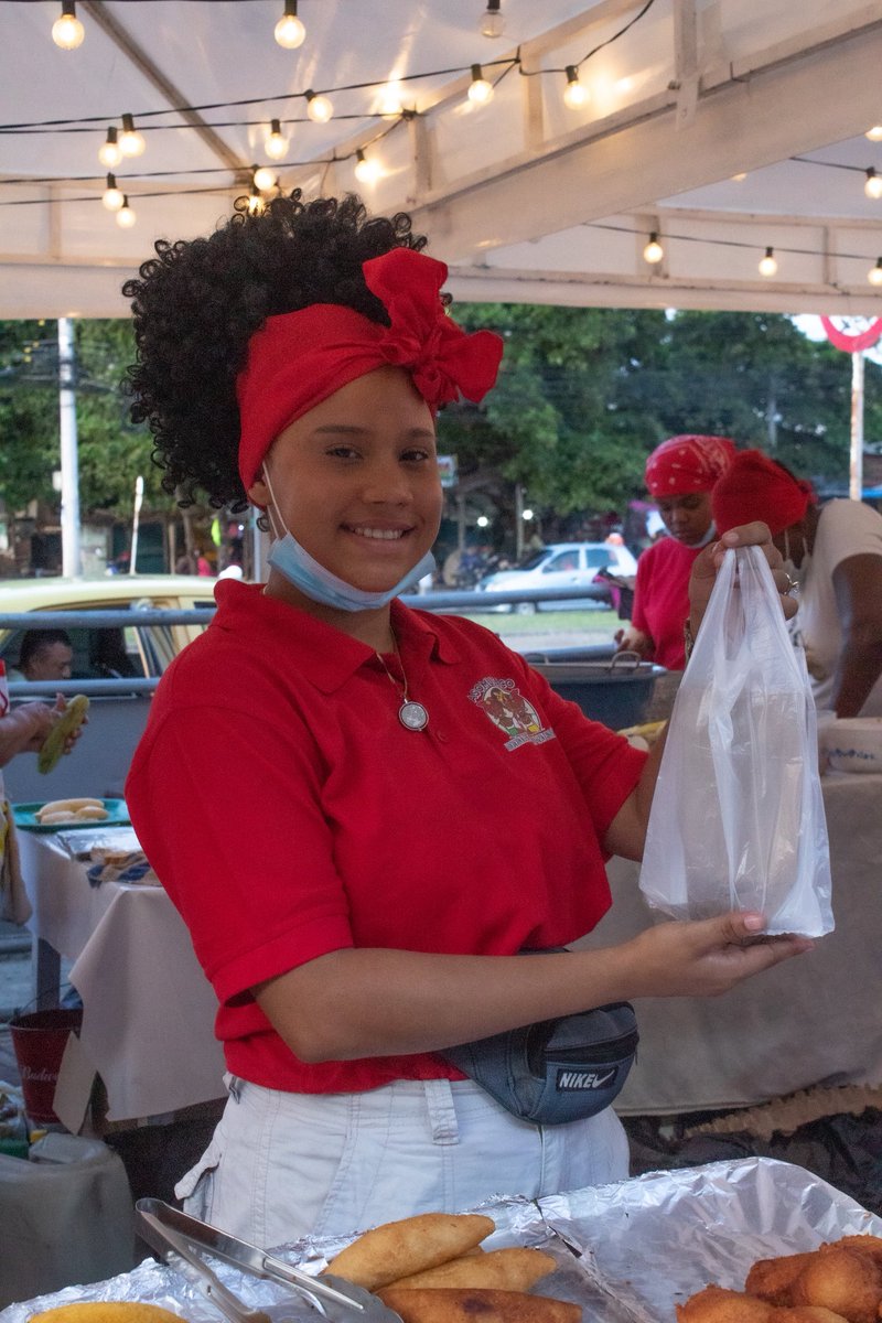 Ipcc_Cartagena's tweet photo. 🥚✨ ¡El sabor de Cartagena tiene nombre propio: Arepa E’ Huevo Fest! ✨🥚

Desde las 10:00 a.m. hasta las 10:00 p.m. en el @MallplazaCo, ven a disfrutar hasta el 31 de agosto de estas delicias preparadas por nuestras matronas y portadores de tradición. https://t.co/X0pH4Z8fk6