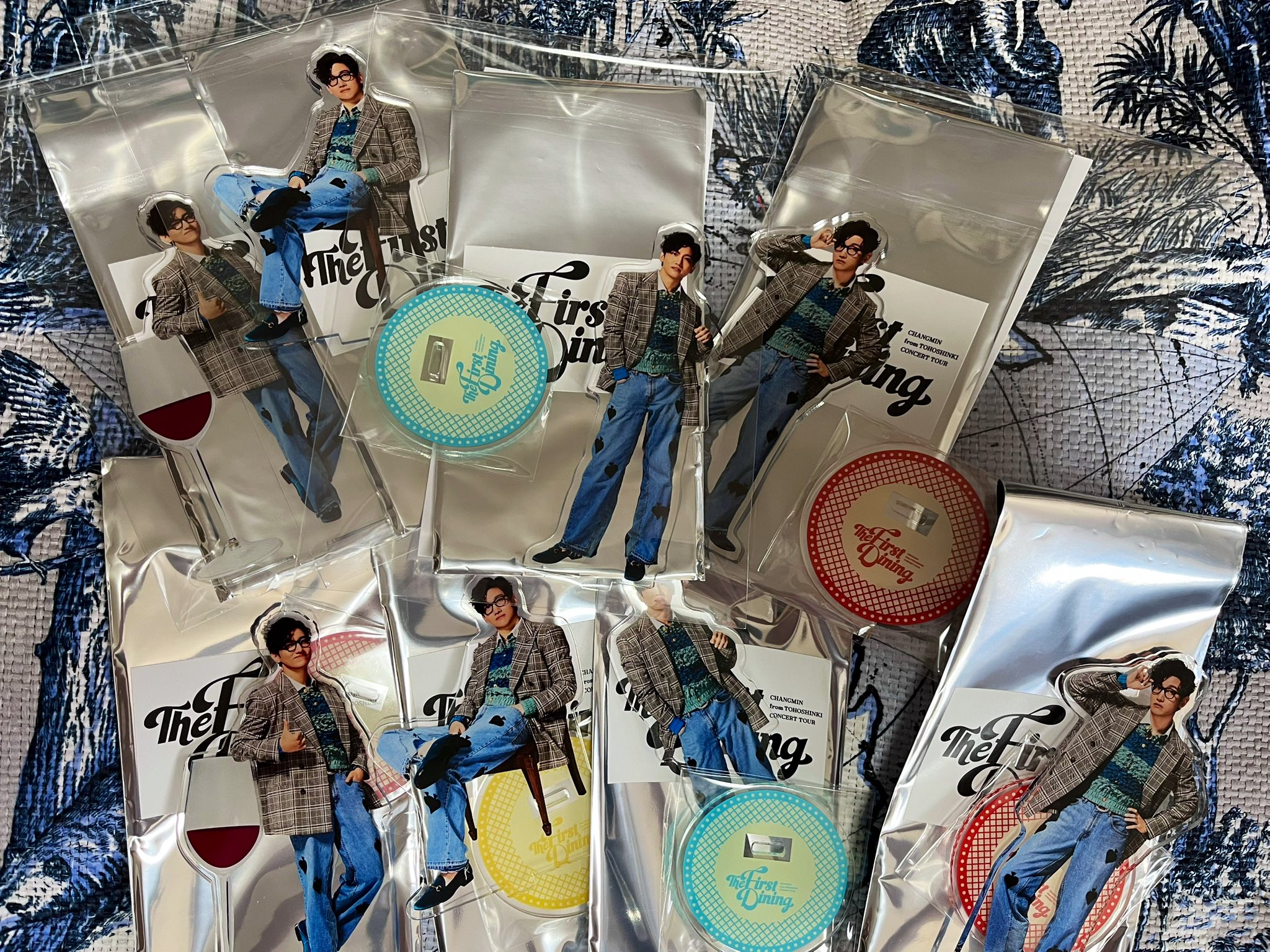東方神起 チャンミン 2019生写真13枚【公式グッズ】 東方神起 チャンミン 2019生写真13枚【公式グッズ】