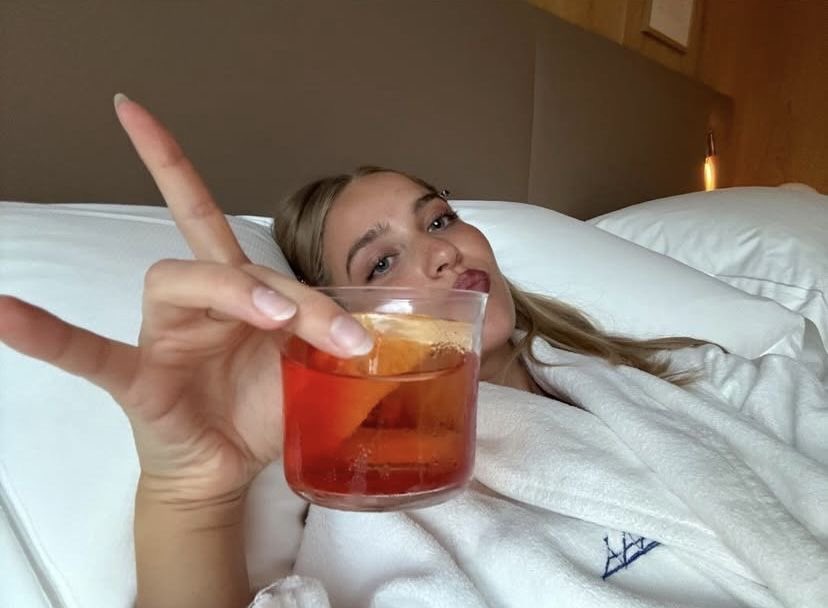me after telling everyone i’m busy: