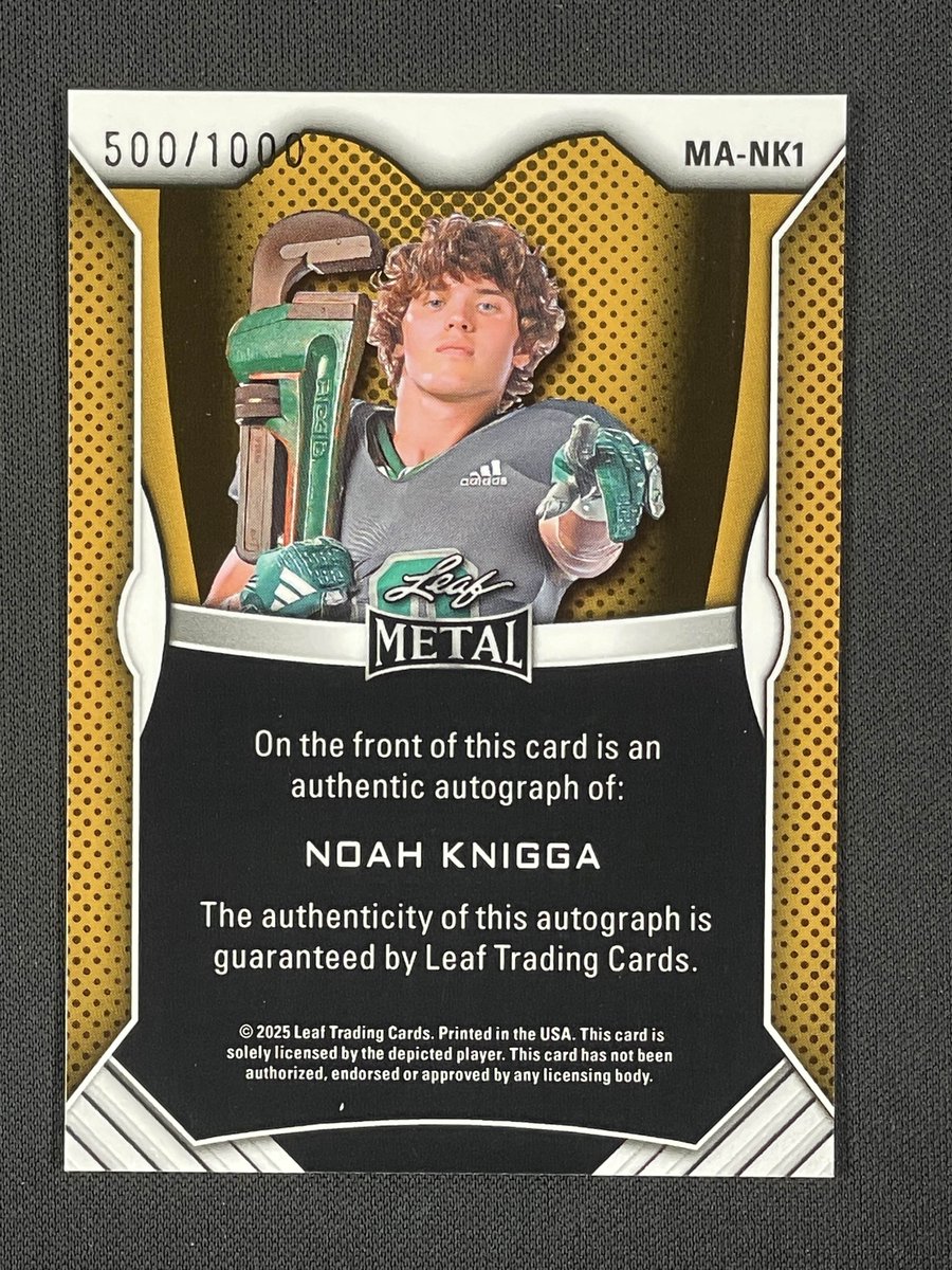 pecantowncards's tweet photo. 🏈✨ Football season is almost here... let’s celebrate with a GIVEAWAY!

🔥Win this Leaf Metal Noah Knigga Auto 500/1000!🔥

How to enter ⬇️
✅ Like + Follow + Repost
✅ Tag a football fan in the comments!

Winner announced 8/30/25 🎉 https://t.co/wXu4IRfofK