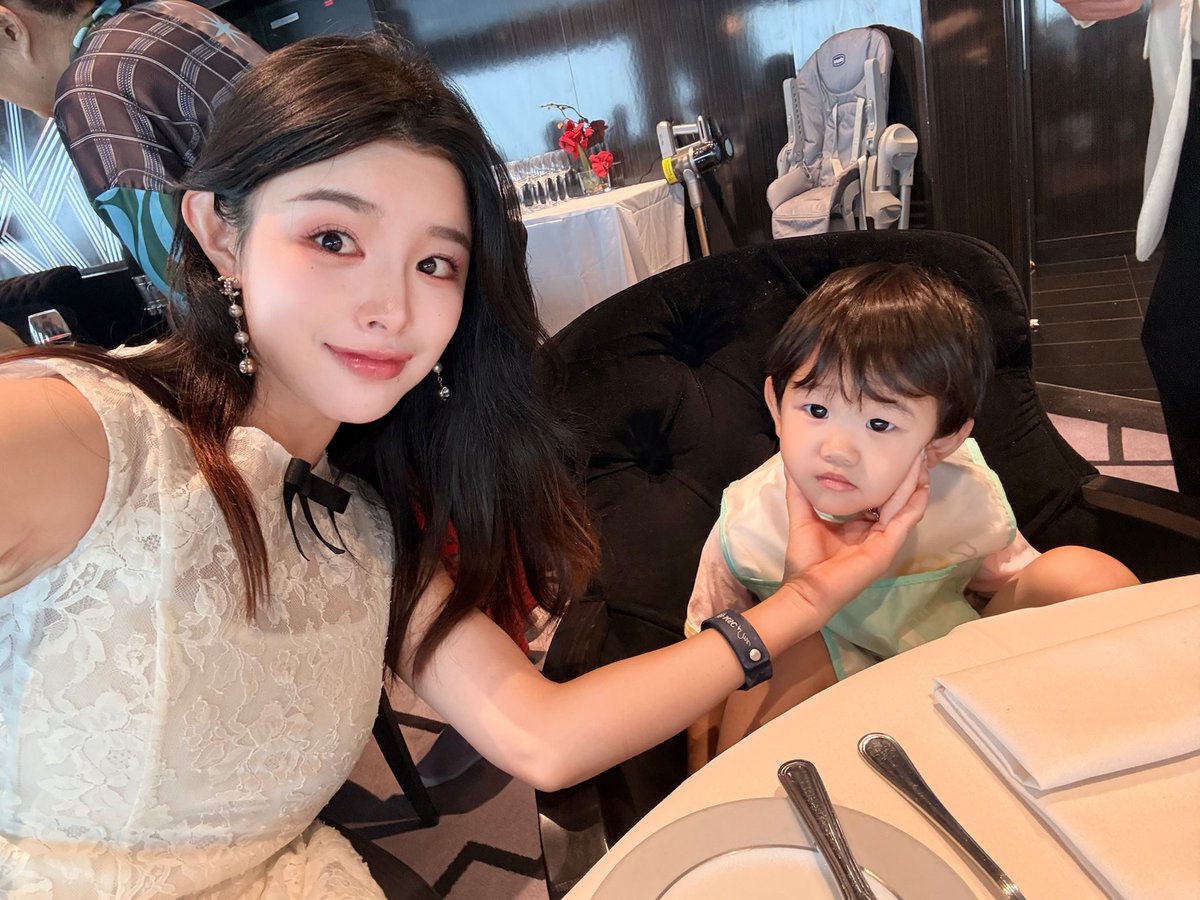 Umi lee tweet media